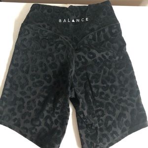 Balance Biker Shorts (kingdom collection)